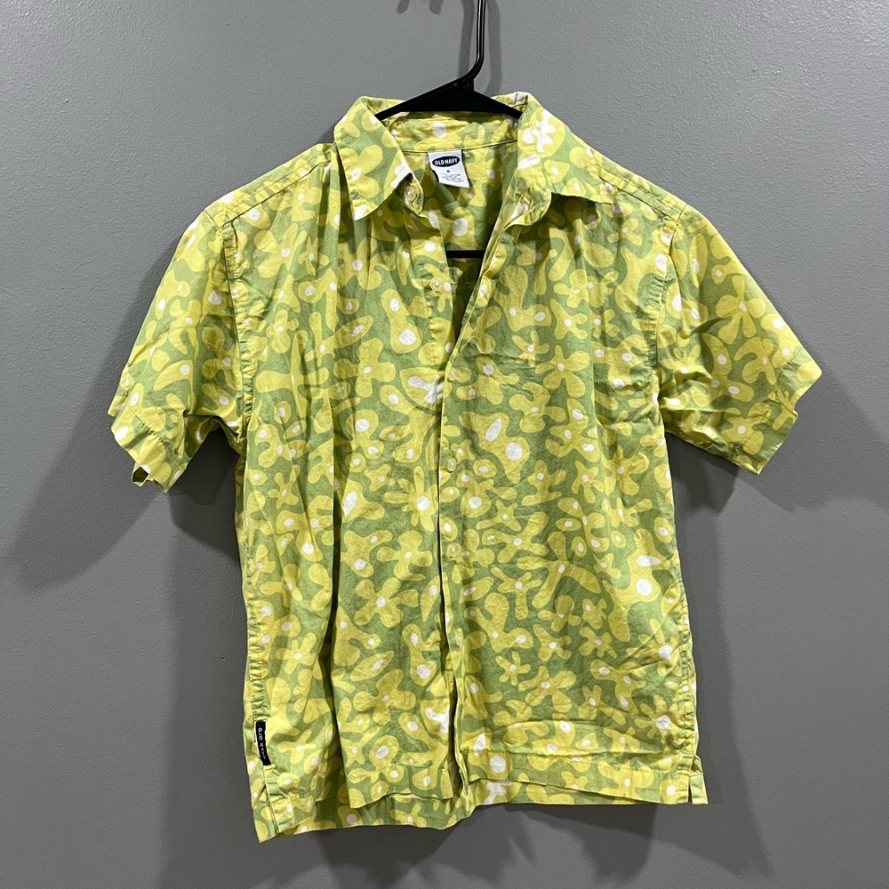 Old Navy Lime and Yellow Adorable Y2K Style Shirt